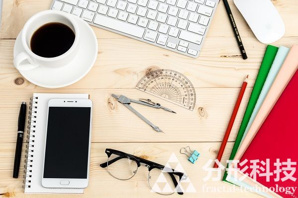 品牌網(wǎng)站設(shè)計：樹行業(yè)標桿